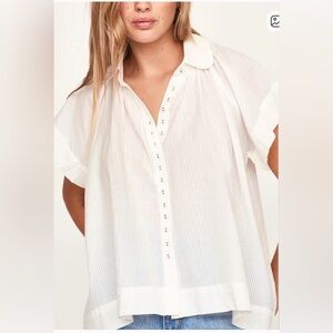 Like new! MIRTH Kerala Short-Sleeved Blouse White Pinstripe with buttons Sz S